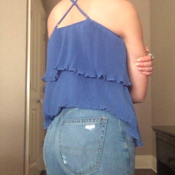 H&M Ruffle Top - Picture 2 of 2